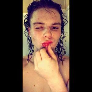 Meet your Posher, Travis